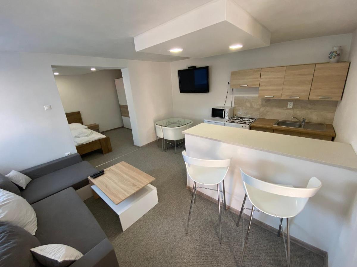 Ard Apartments - Левице Екстериор снимка