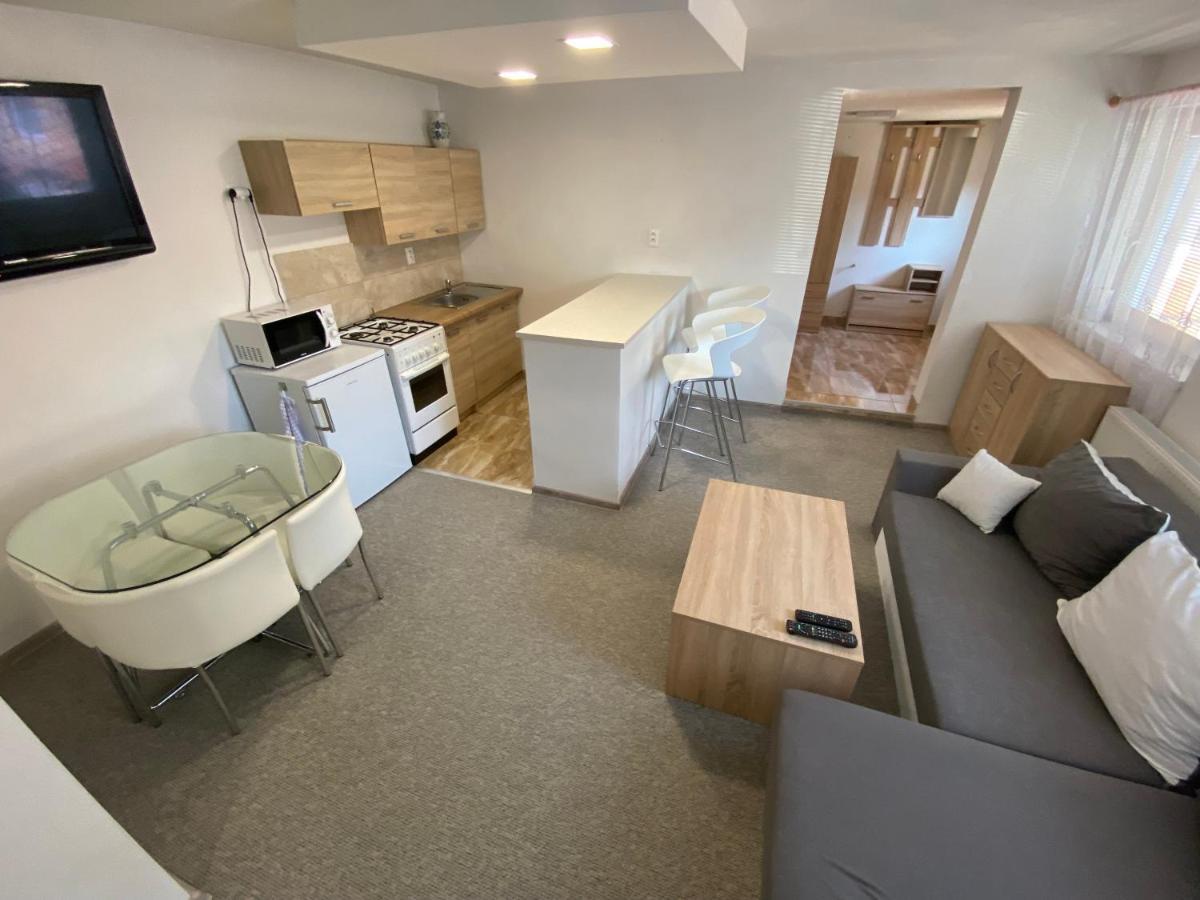 Ard Apartments - Левице Екстериор снимка