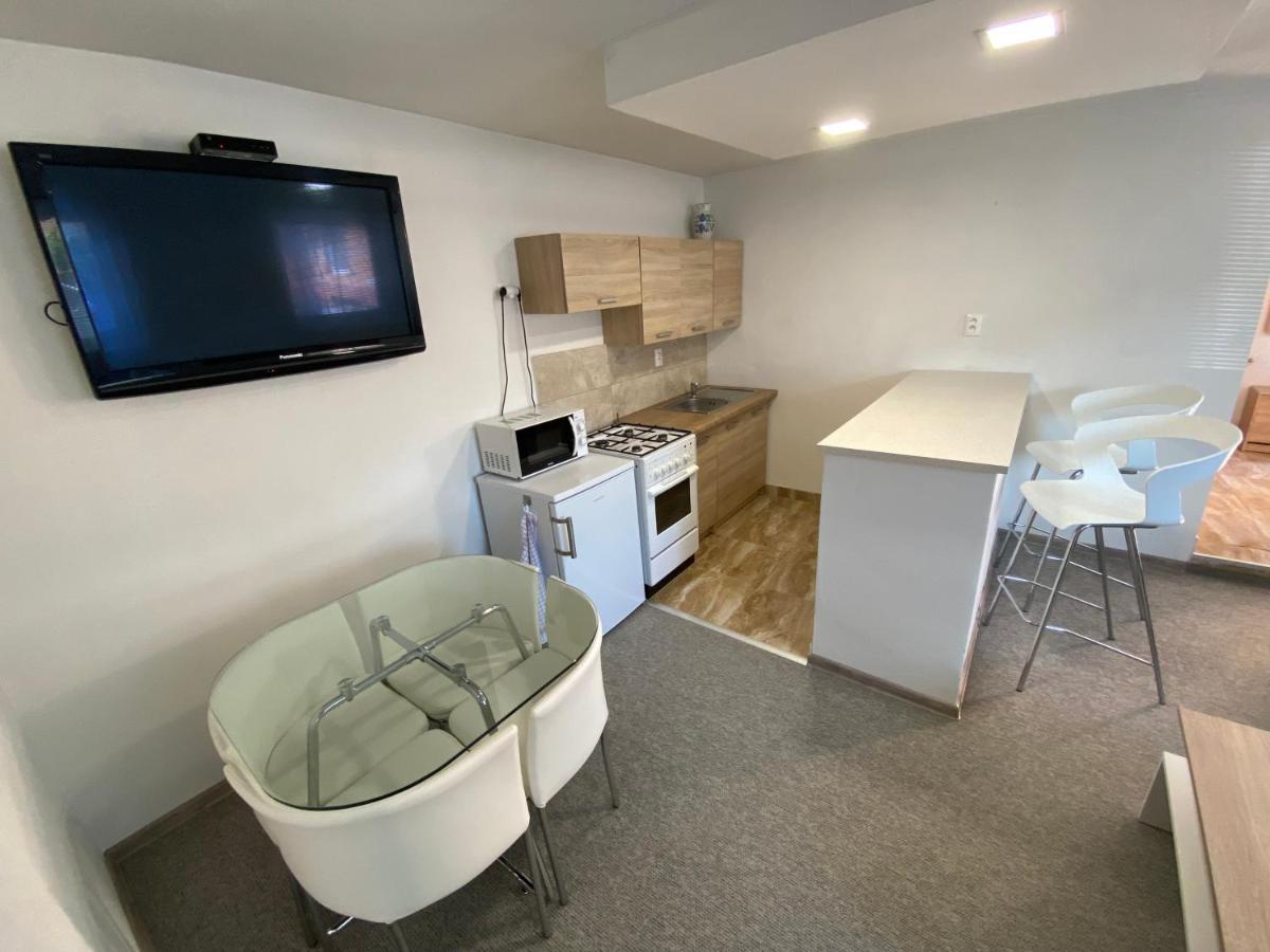 Ard Apartments - Левице Екстериор снимка